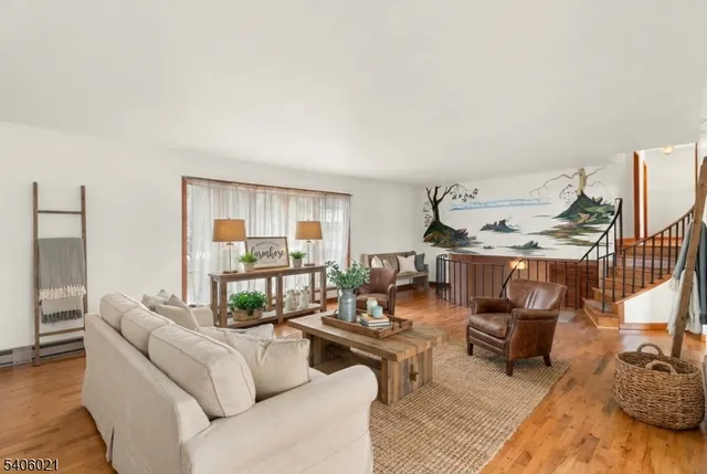 $549,900 | 18 Valley Drive West, Vernon, NJ 07418