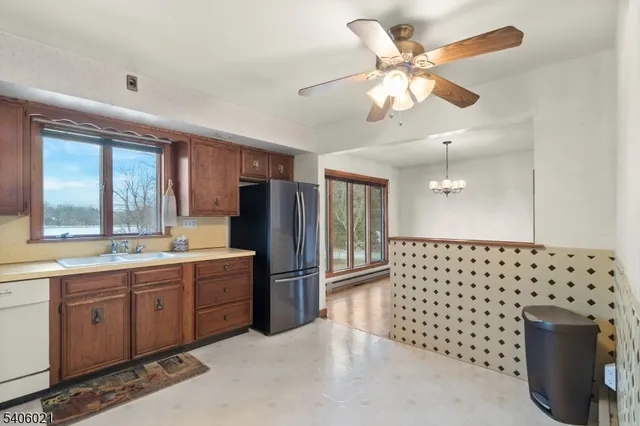 $549,900 | 18 Valley Drive West, Vernon, NJ 07418