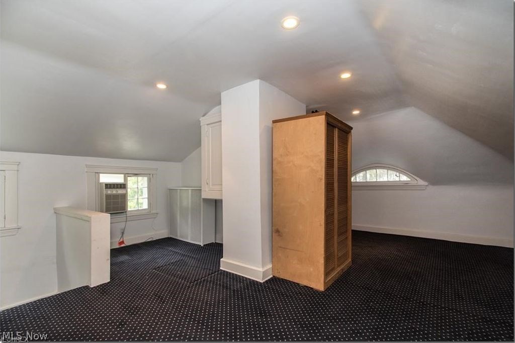 2894 Fontenay Road Cleveland, OH 44120 - Photo 26 of 34 Gallery Image 26