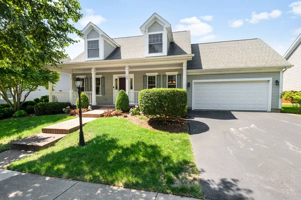 $479,000 | 154 Center Street, Crystal Lake, IL 60014