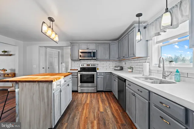 $184,900 | 197 Ridge Street, Smokerun, PA 16681