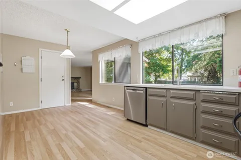 $575,000 | 11211 Southeast 323rd Street, Auburn, WA 98092