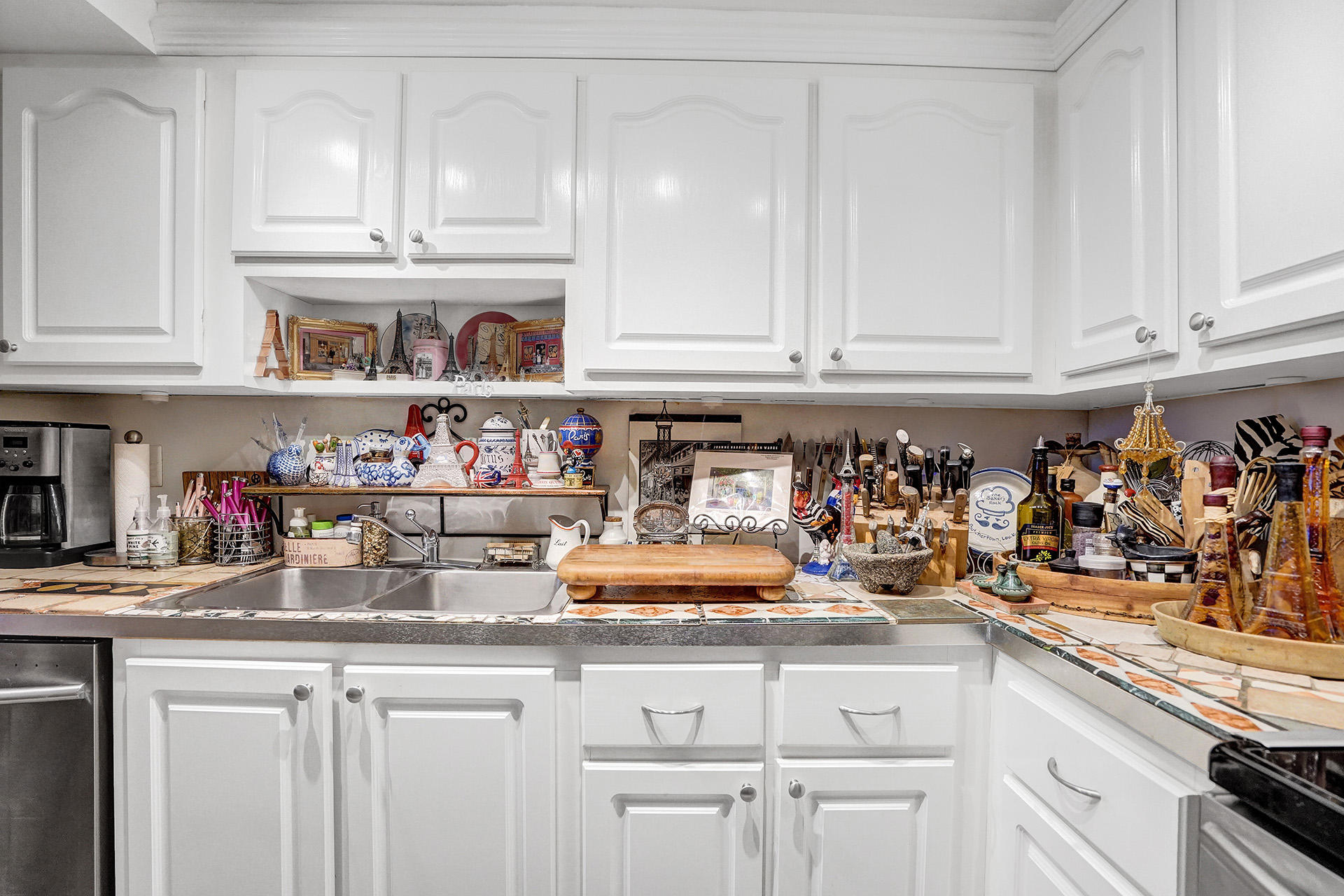 1401 South Federal Highway, Unit 414 Boca Raton, FL 33432 - Photo 29 of 45 KITCHEN