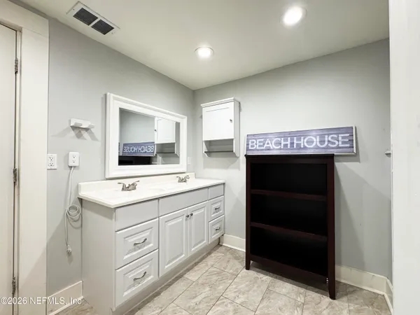 $1,800 | 2745 Gilmore Street, Jacksonville, FL 32205