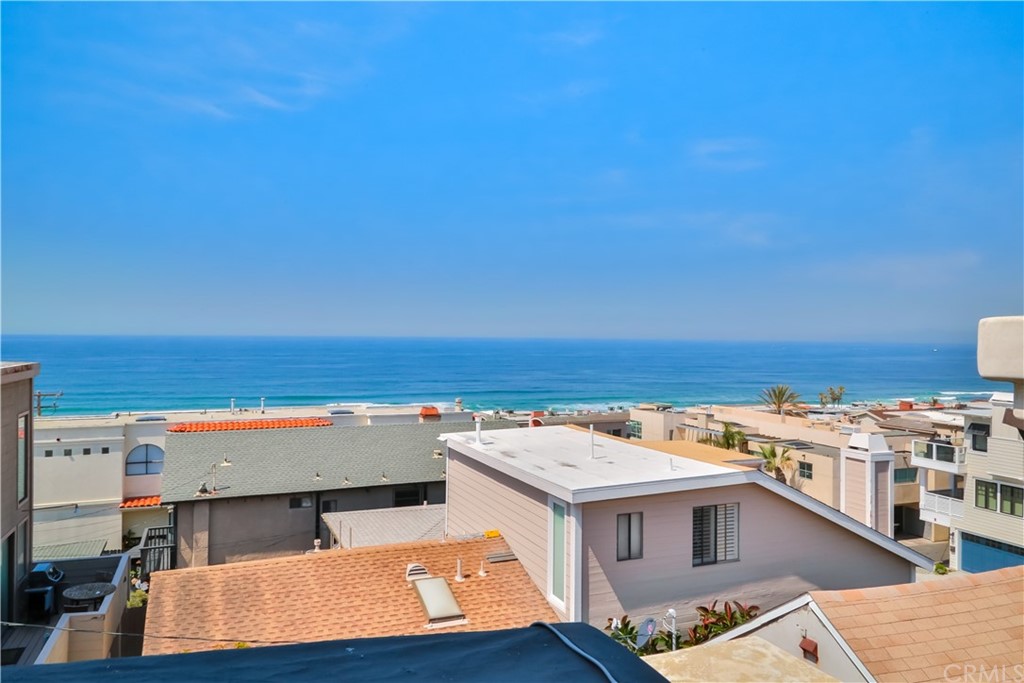 329 21st Place Manhattan Beach, CA 90266 - Photo 9 of 18 an aerial view of a house with a ocean view