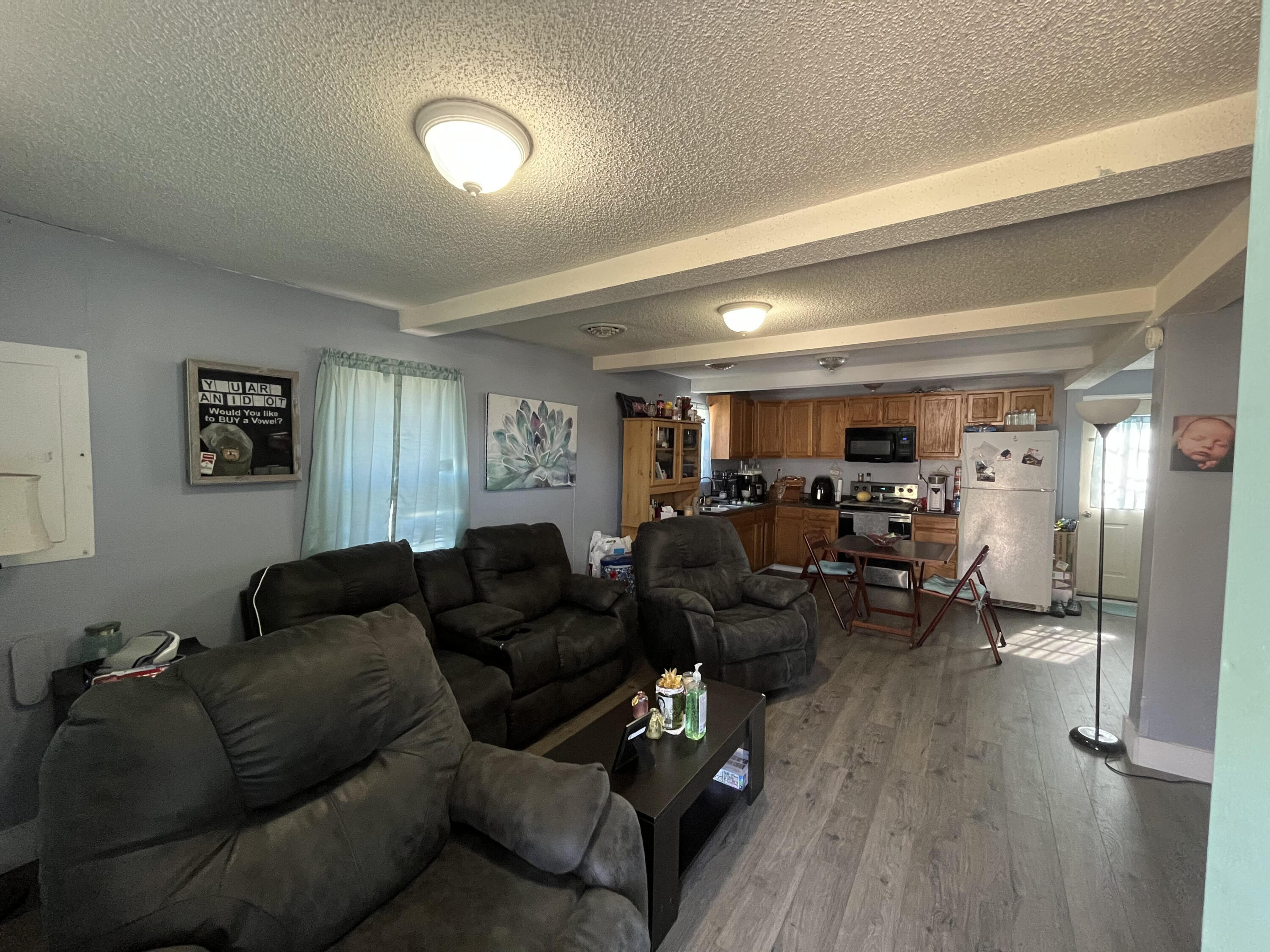 1035 Berry Road Elizabethton, TN 37643 - Photo 8 of 11 8
