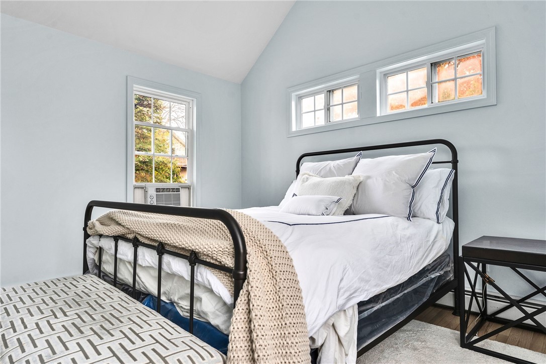 52 County Road, Unit A Barrington, RI 02806 - Photo 21 of 36