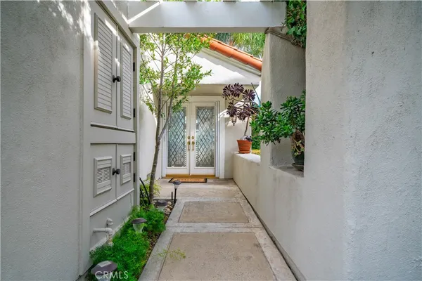 $2,500,000 | 16 Baristo, Irvine, CA 92612