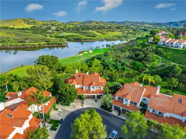 $2,500,000 | 16 Baristo, Irvine, CA 92612