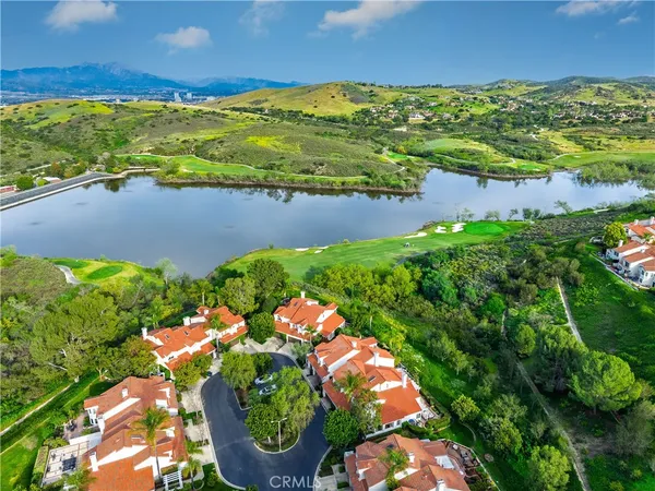 $2,500,000 | 16 Baristo, Irvine, CA 92612