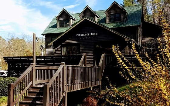343 Muller Lane Ellijay, GA 30540 - Photo 35 of 35 a front view of a house