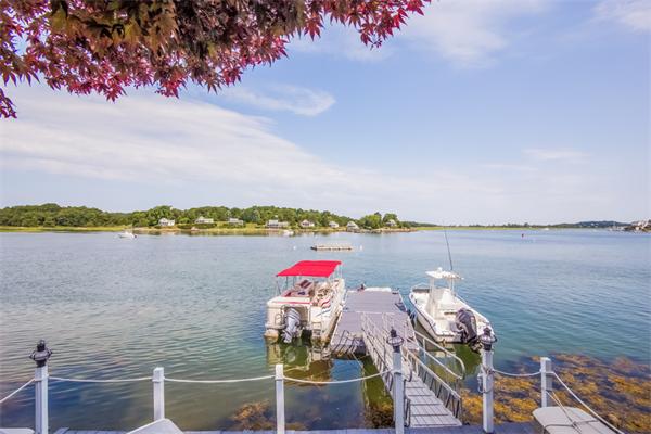 57 Riverview Road, Unit 2 Gloucester, MA 01930 - Photo 3 of 24 Gallery Image 3