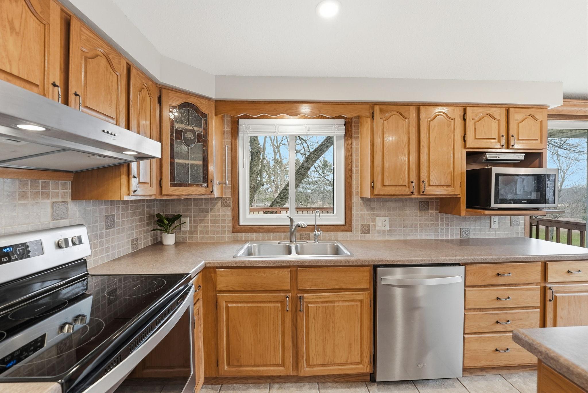 8285 Birchview Road Grasston, MN 55030 - Photo 17 of 57