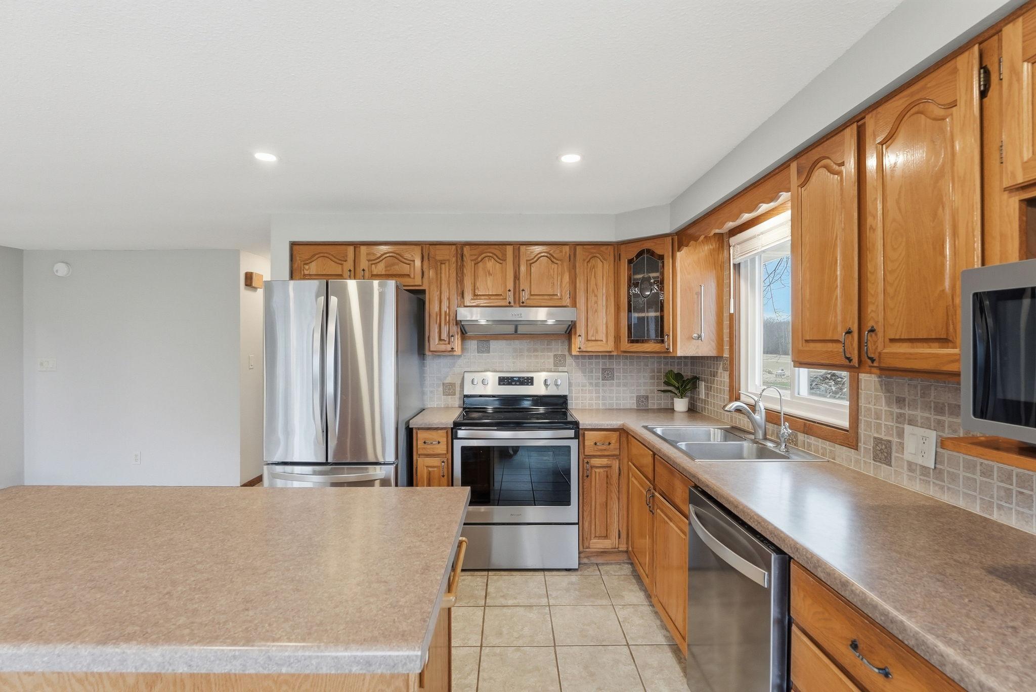 8285 Birchview Road Grasston, MN 55030 - Photo 18 of 57