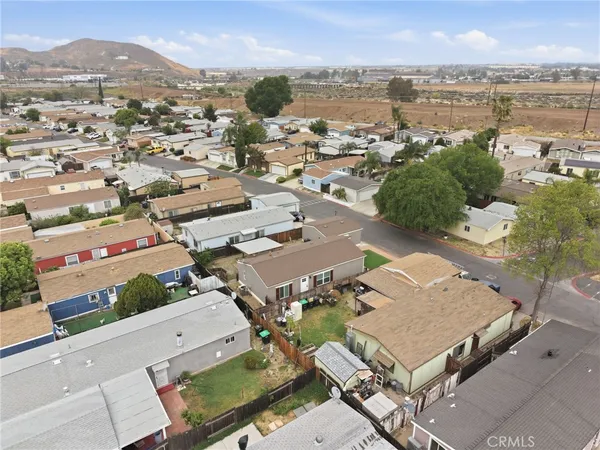 $399,900 | 700 East Washington Street, Unit 98, Colton, CA 92324