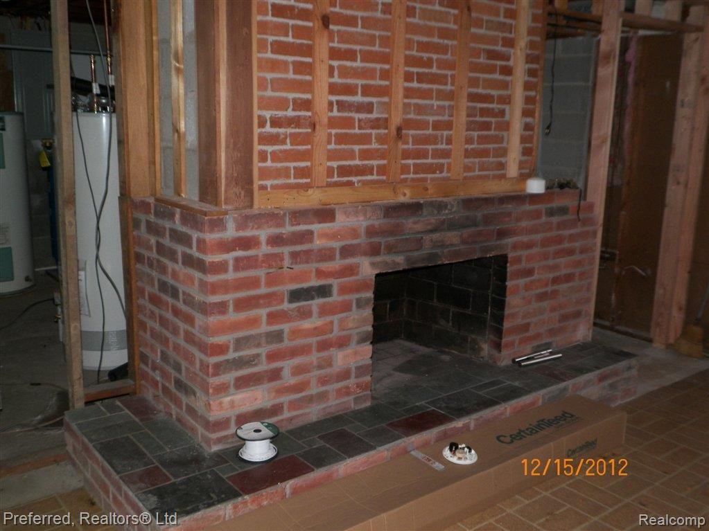 41700 Eleven Mile Road Novi, MI 48375 - Photo 8 of 25 Fireplace in LL