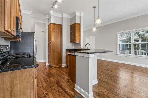 $535,000 | 279 Carlyle Park Drive, Atlanta, GA 30307