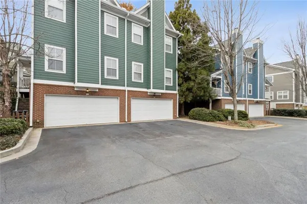 $535,000 | 279 Carlyle Park Drive, Atlanta, GA 30307