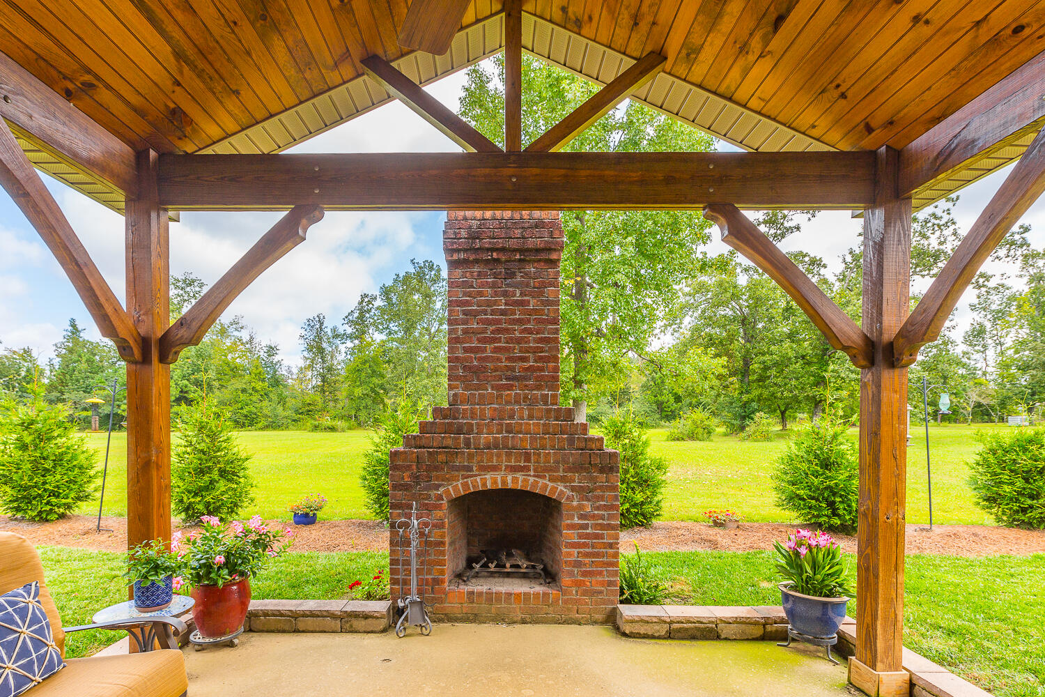 8950 Rostis Lane Chattanooga, TN 37421 - Photo 3 of 62 8950 Rostis Lane HD-14