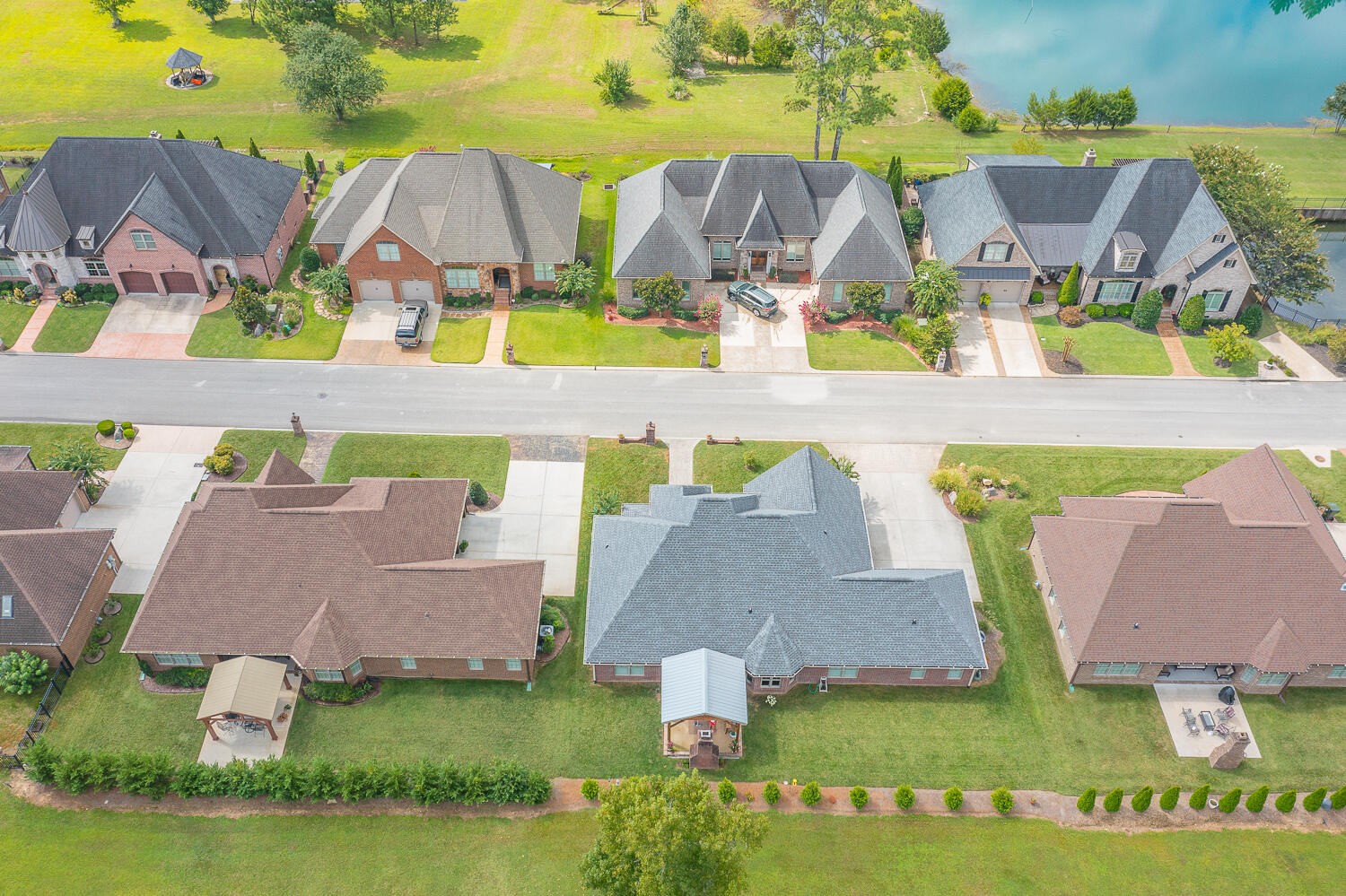 8950 Rostis Lane Chattanooga, TN 37421 - Photo 60 of 62 8950 Rostis Lane HD Aerials-6