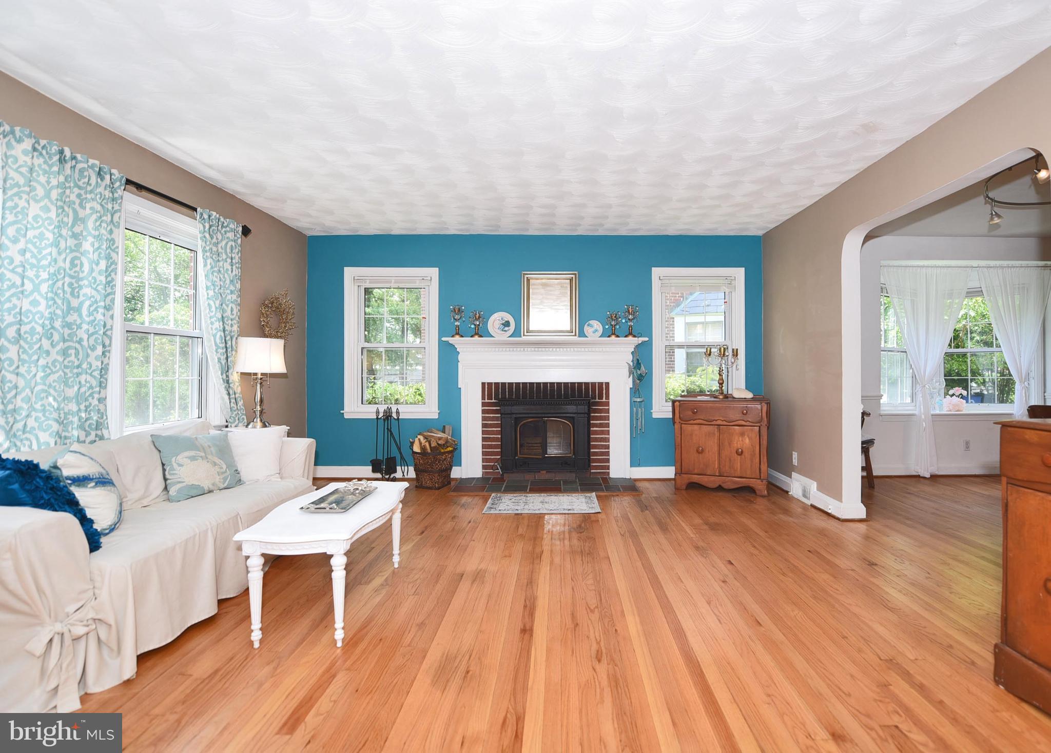 8112 Clyde Bank Road Baltimore, MD 21286 - Photo 3 of 30 Beautiful Wood Burning Fireplace