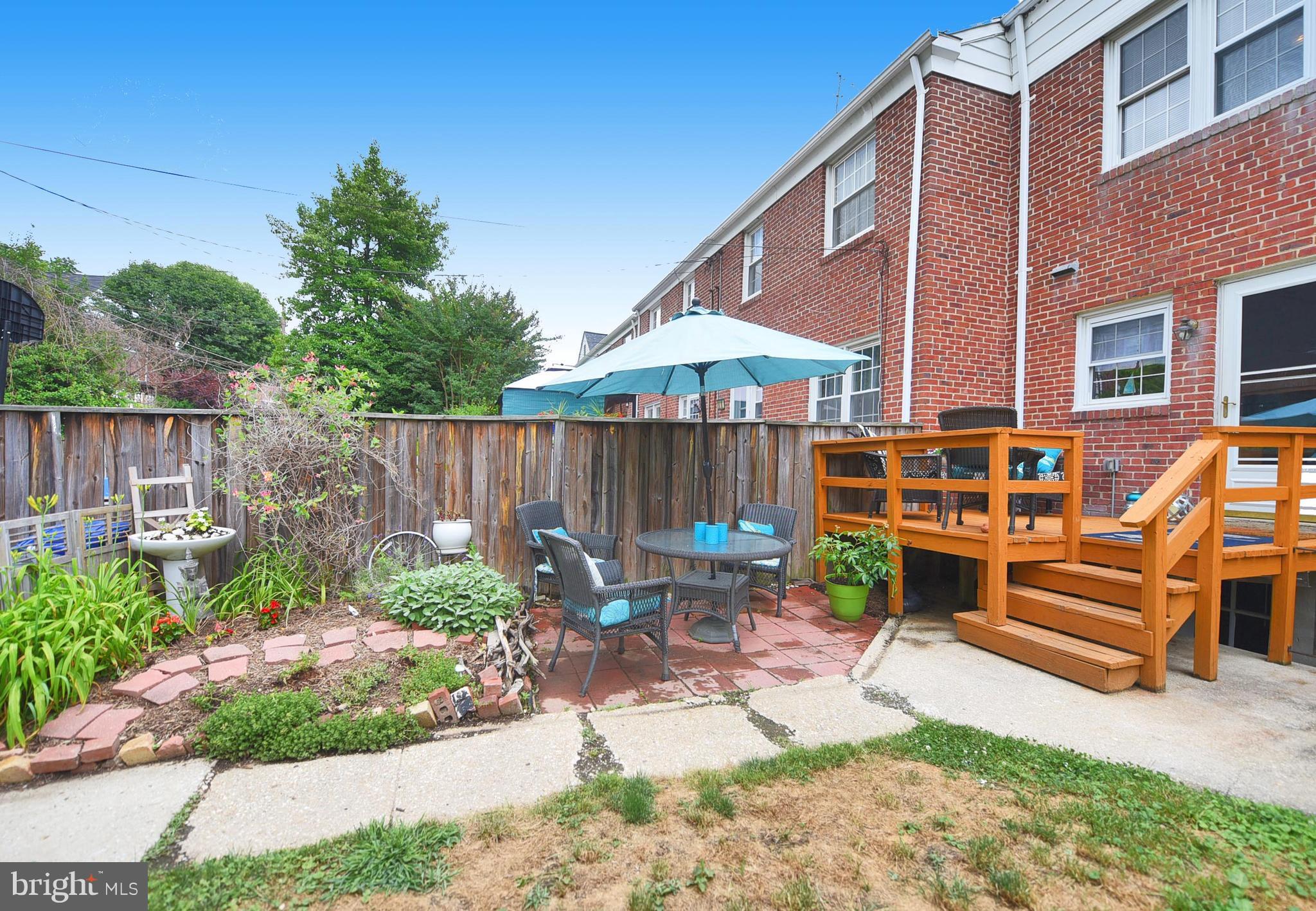 8112 Clyde Bank Road Baltimore, MD 21286 - Photo 26 of 30 Great space for entertaining!