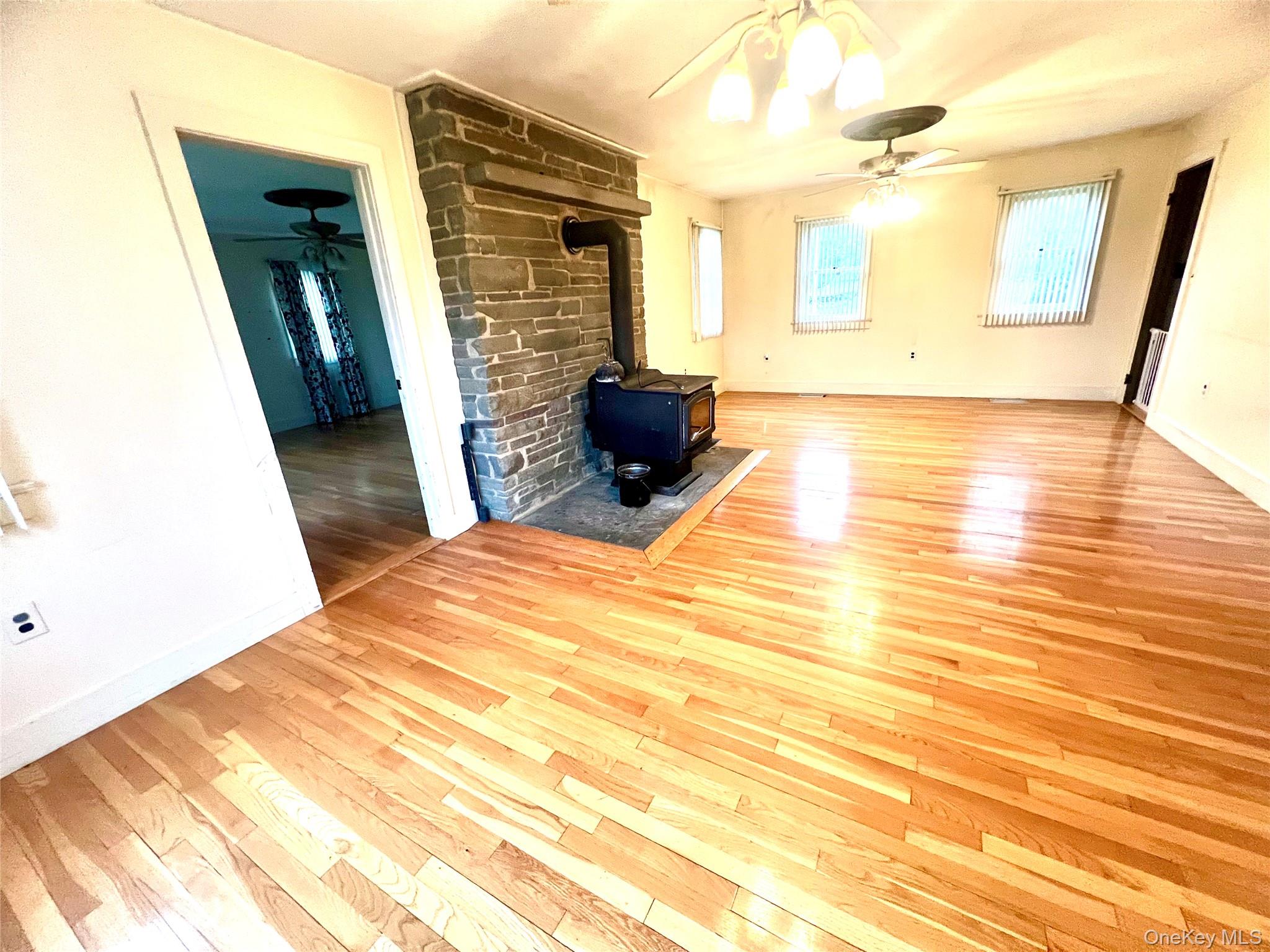 57 Hubbard Road Middletown, NY 10940 - Photo 4 of 30 Gallery Image 4