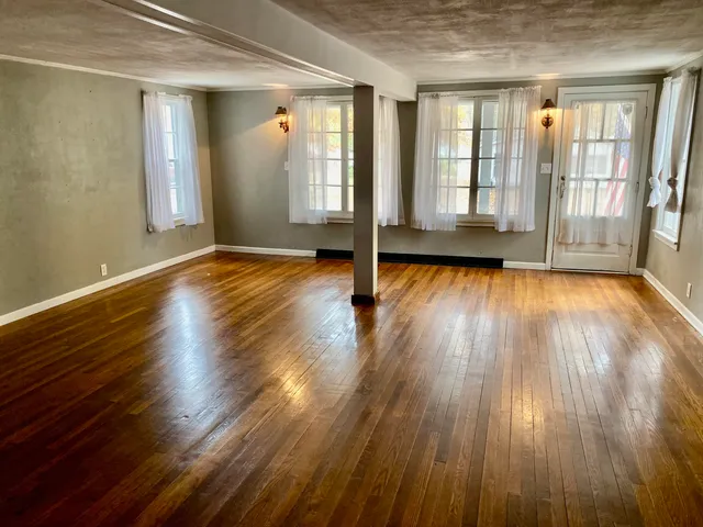 $165,000 | 2394 Forrest Drive, Hillsdale, MI 49242