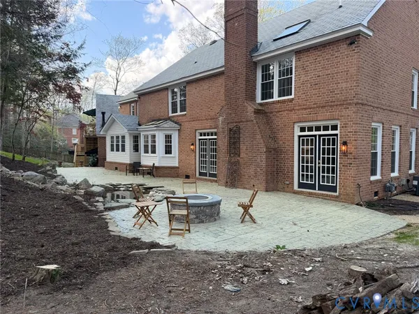 a view of a house with a patio