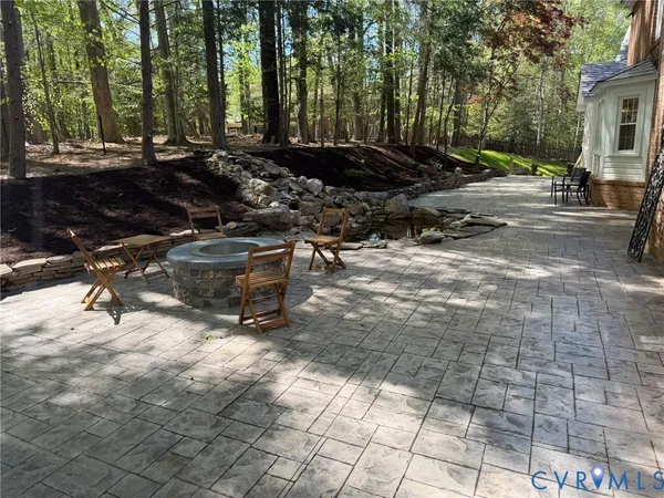 $1,150,000 | 108 Woodmere Drive, Williamsburg, VA 23185