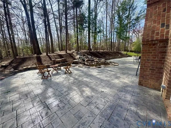 $1,250,000 | 108 Woodmere Drive, Williamsburg, VA 23185