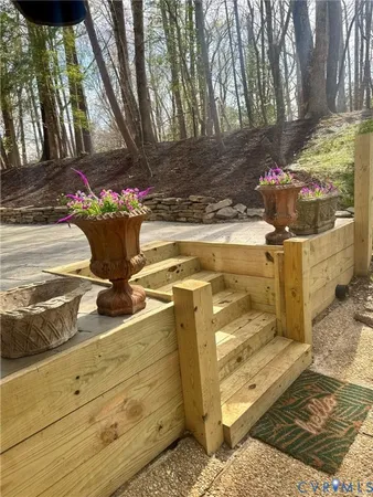 $1,245,000 | 108 Woodmere Drive, Williamsburg, VA 23185