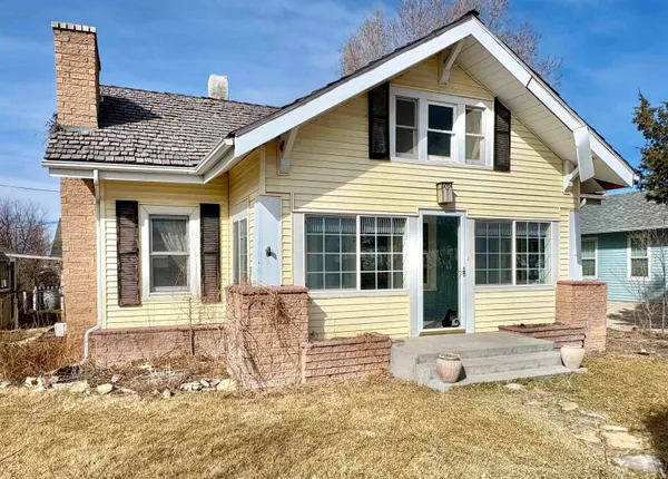 $275,000 | 210 South Lincoln Avenue, Glendo, WY 82213