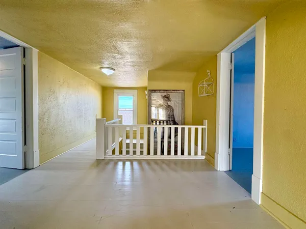 $275,000 | 210 South Lincoln Avenue, Glendo, WY 82213