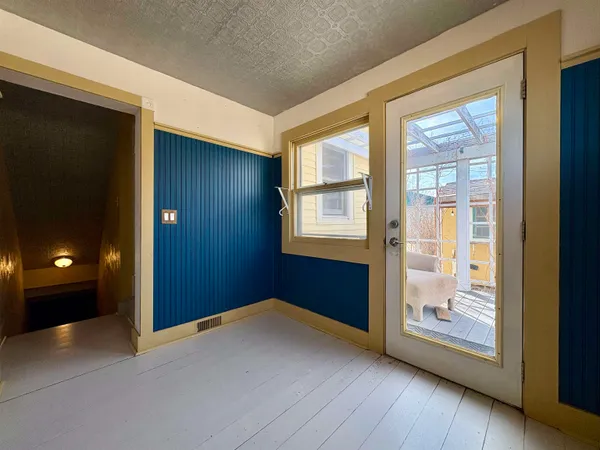 $275,000 | 210 South Lincoln Avenue, Glendo, WY 82213