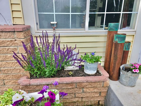 $275,000 | 210 South Lincoln Avenue, Glendo, WY 82213