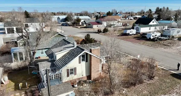 $275,000 | 210 South Lincoln Avenue, Glendo, WY 82213