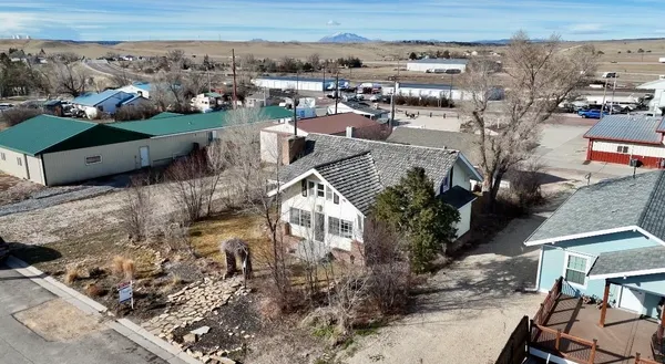 $275,000 | 210 South Lincoln Avenue, Glendo, WY 82213