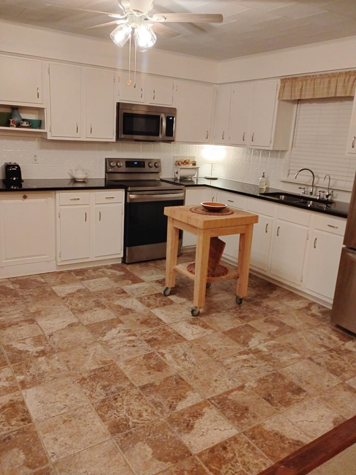 178 Adams Street Rutland, VT 05701 - Photo 10 of 60