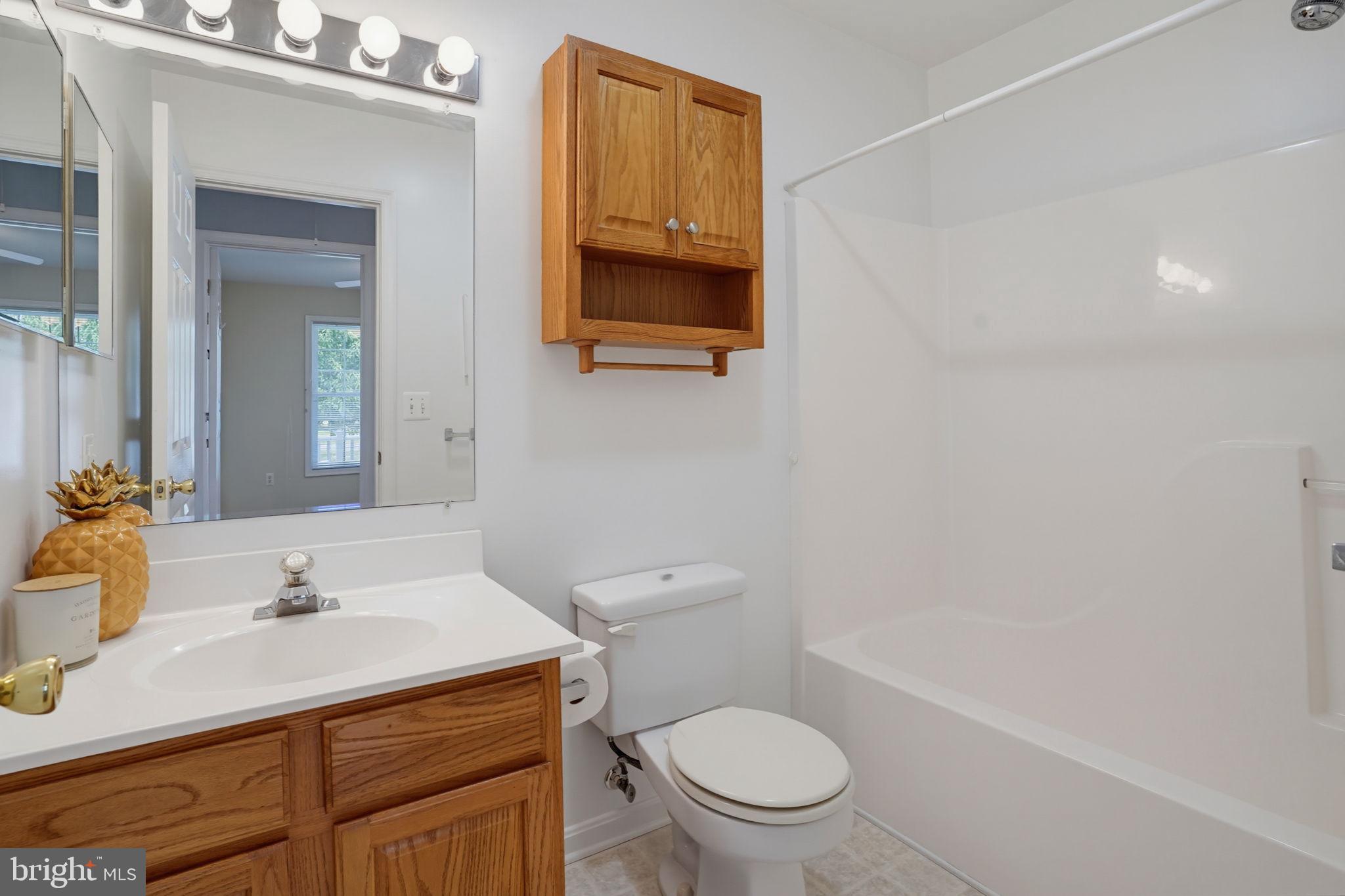 106 Falls Road Milton, DE 19968 - Photo 29 of 44 full bathroom-hallway