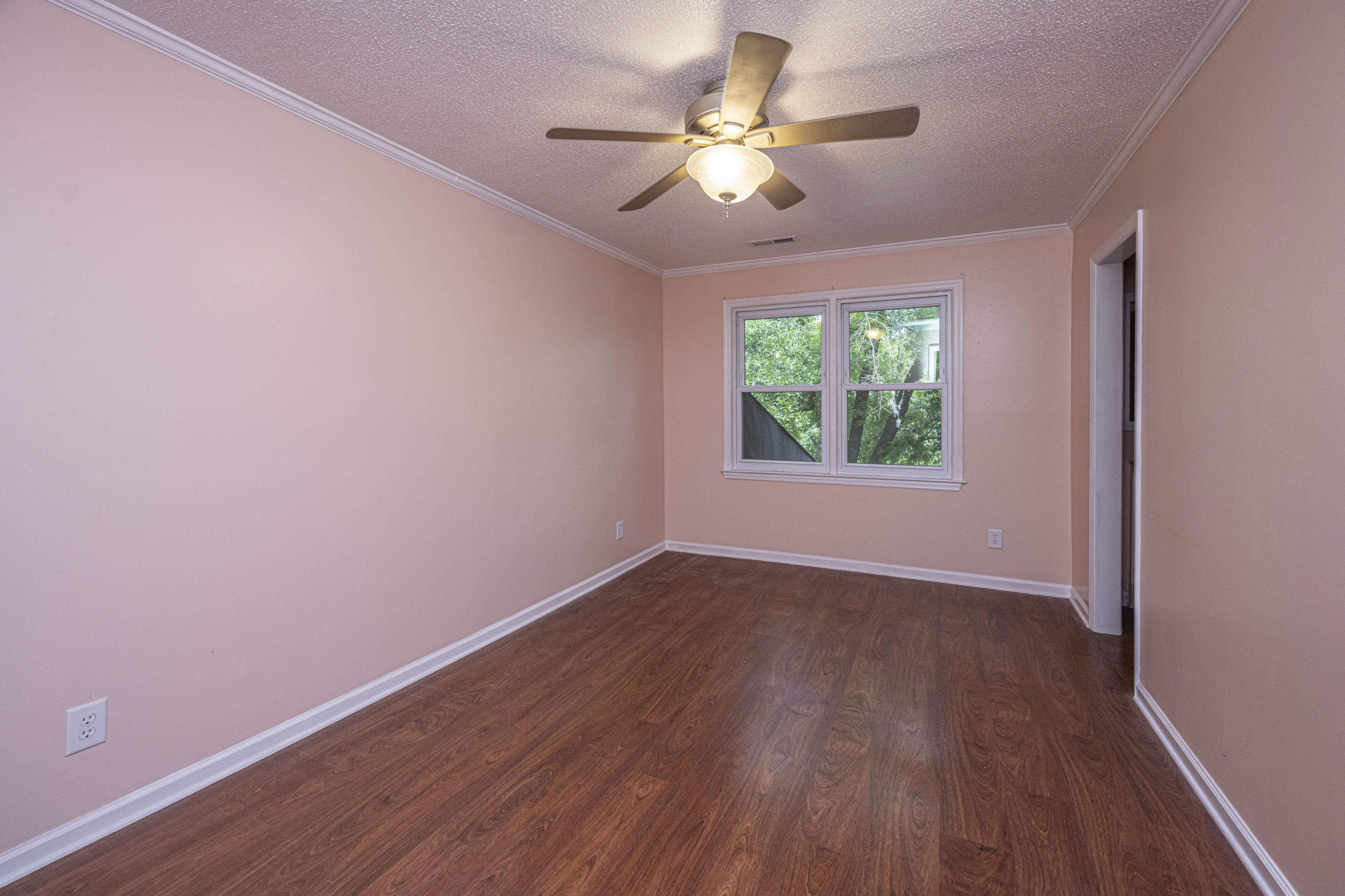662 Pawley Road Mount Pleasant, SC 29464 - Photo 17 of 28 Upstairs Master