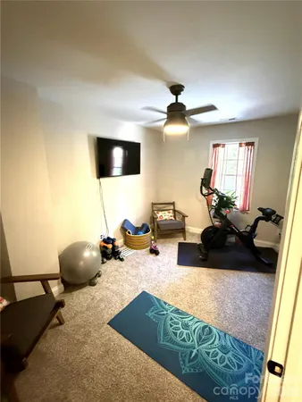 $2,250 | 4198 Pickering Drive, Hickory, NC 28602