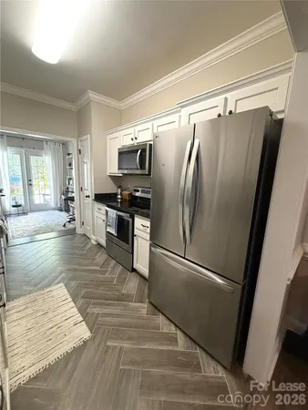 $2,250 | 4198 Pickering Drive, Hickory, NC 28602