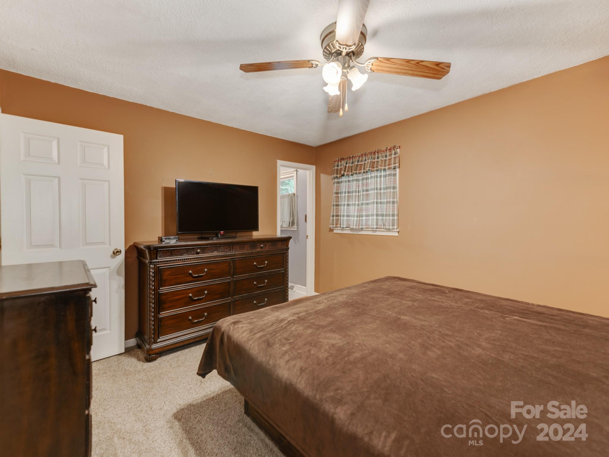 11214 Sudbury Road Davidson, NC 28036 - Photo 15 of 29 Gallery Image 15