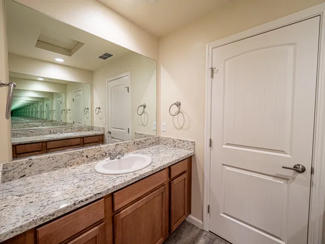 $510,000 | 856 Mission De Oro Drive, Redding, CA 96003