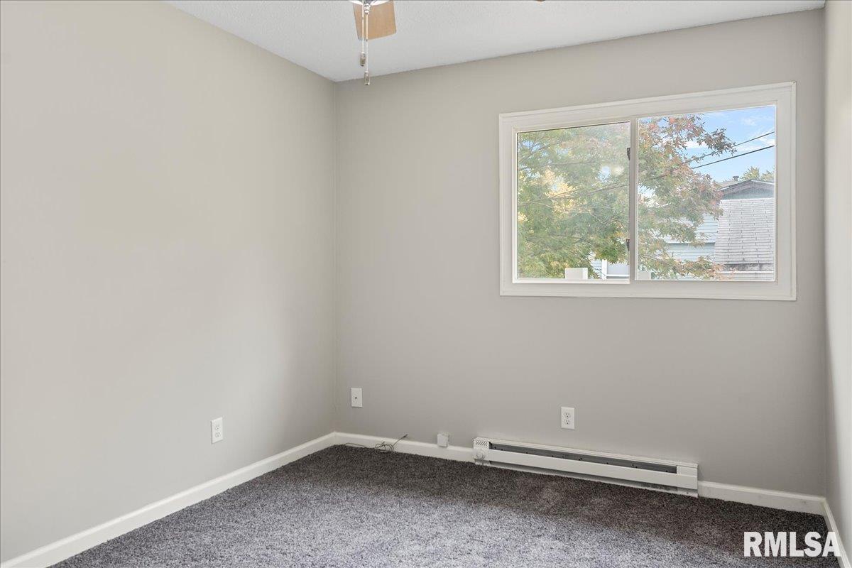 1300 Sharon Lane Springfield, IL 62702 - Photo 15 of 30