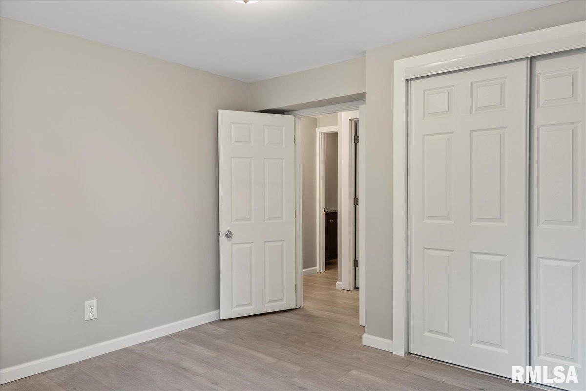1300 Sharon Lane Springfield, IL 62702 - Photo 17 of 30