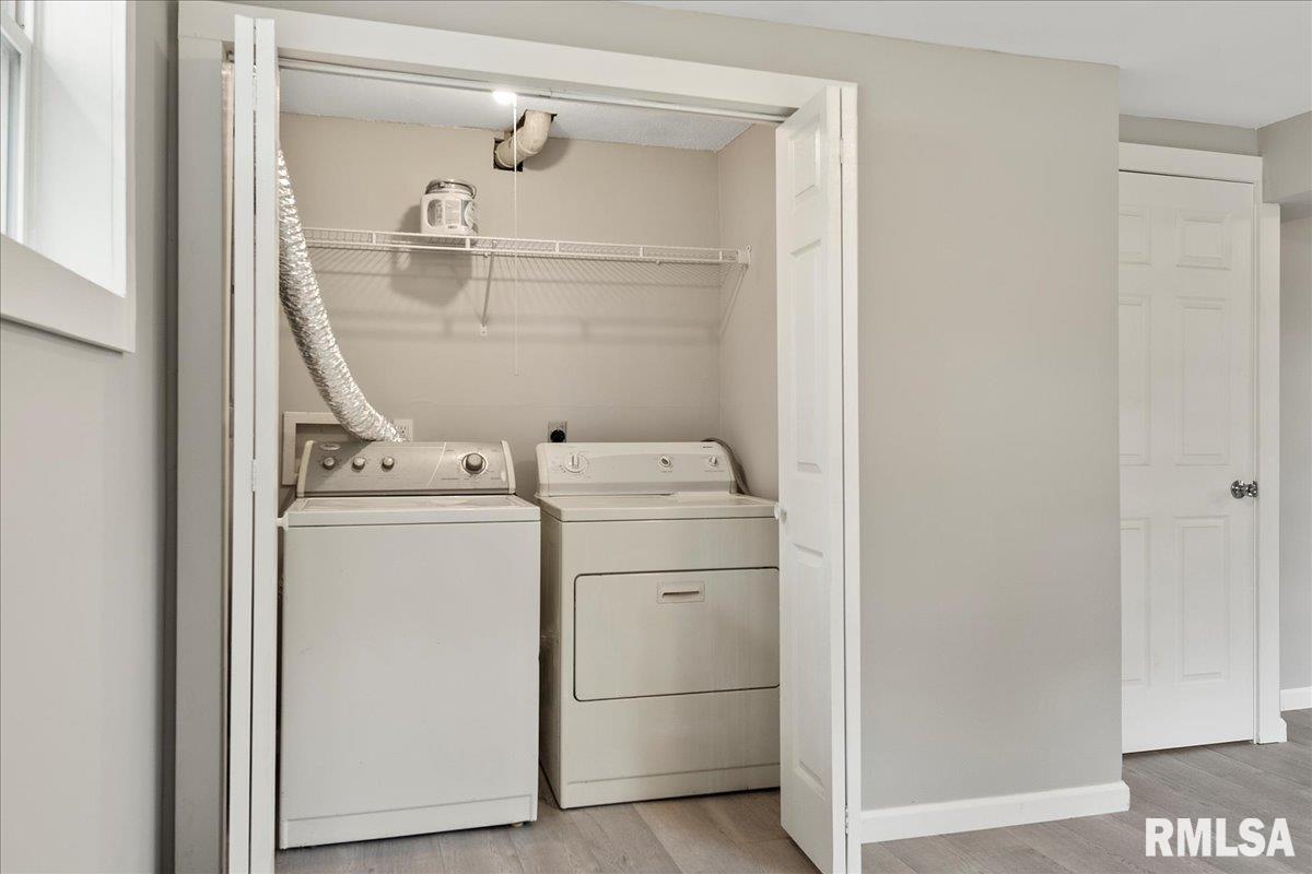 1300 Sharon Lane Springfield, IL 62702 - Photo 25 of 30