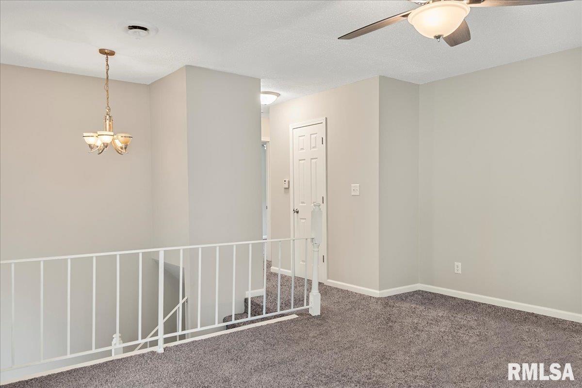 1300 Sharon Lane Springfield, IL 62702 - Photo 5 of 30