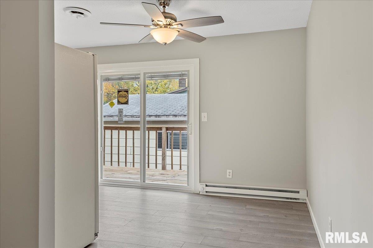 1300 Sharon Lane Springfield, IL 62702 - Photo 8 of 30